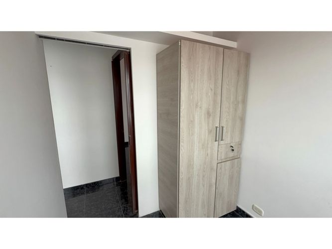 Apartamento de 3 alcobas en venta en Zona Franca, Bogotá, 42 m² · foto 10 de 17