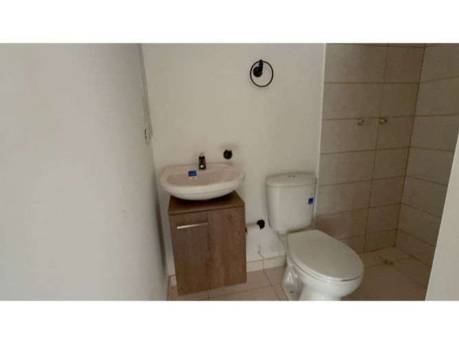 Apartamento de 3 alcobas en venta en Zona Franca, Bogotá, 42 m² · foto 15 de 17