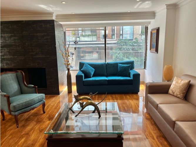 Apartamento de 3 alcobas en venta en San Patricio, Bogotá, 193 m² · foto 4 de 24