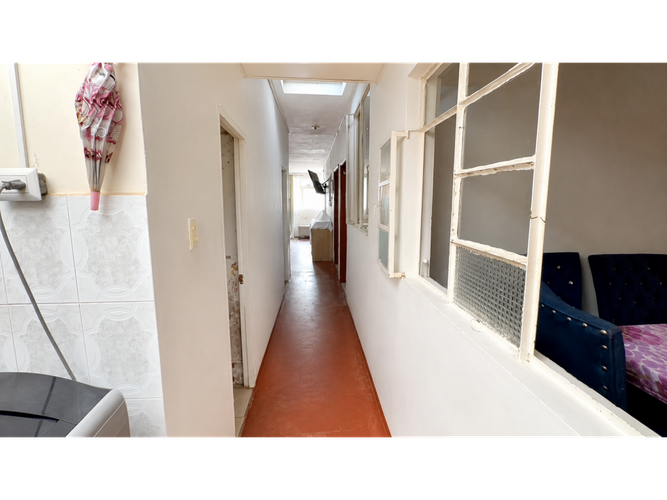 Casa de 5 alcobas en venta en La Cabana Fontibon, Bogotá, 240 m² · foto 6 de 16