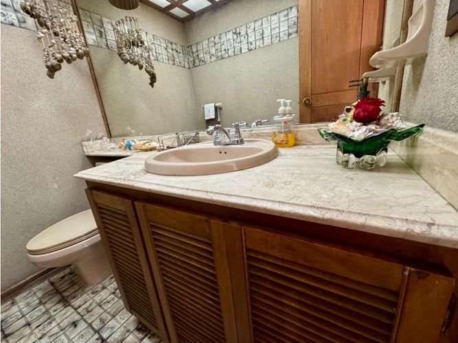 Apartamento de 3 alcobas en venta en La Frontera, Medellín, 175 m² · foto 5 de 18