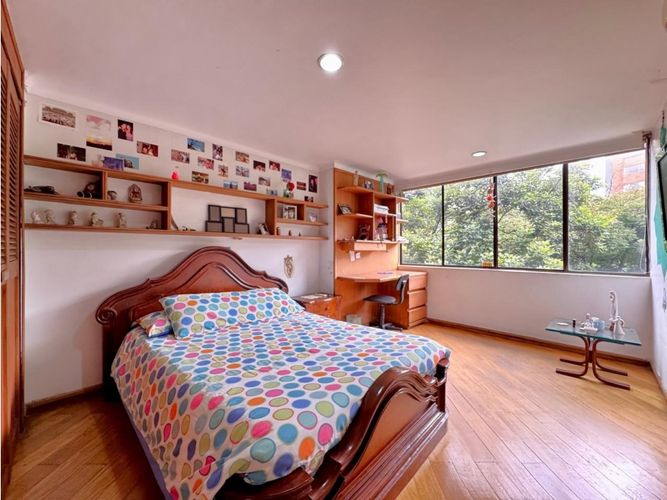 Apartamento de 3 alcobas en venta en La Frontera, Medellín, 175 m² · foto 6 de 18