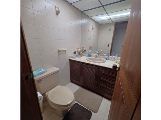 Apartamento de 3 alcobas en venta en La Frontera, Medellín, 175 m² · foto 17 de 18