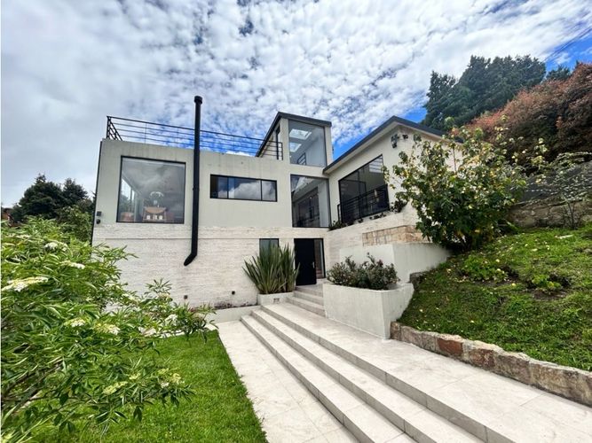 Casa de 4 alcobas en venta en Camino Al Meta, La Calera, 420 m² · foto 2 de 24