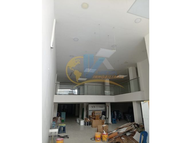 Local en arriendo en Centro, Bucaramanga, 230 m² · foto 2 de 10