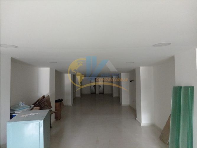 Local en arriendo en Centro, Bucaramanga, 230 m² · foto 3 de 10