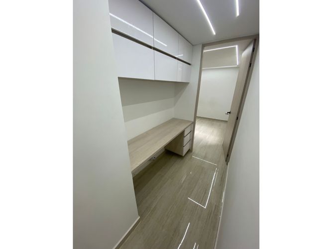 Apartamento de 2 alcobas en venta en Calasanz Parte Alta, Medellín, 46 m² · foto 20 de 22