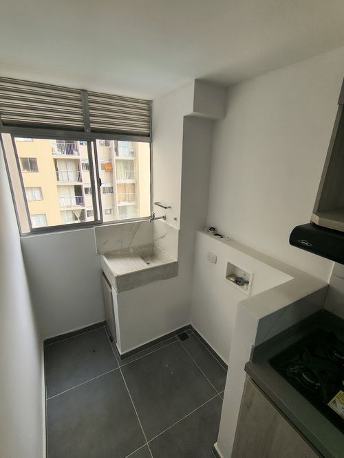 Apartamento de 3 alcobas en arriendo en Machado, Copacabana, 60 m² · foto 2 de 24