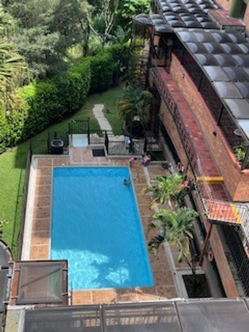Apartamento de 5 alcobas en venta en La Aguacatala, Medellín, 155 m² · foto 4 de 21