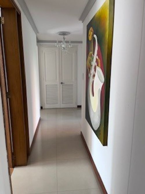 Apartamento de 5 alcobas en venta en La Aguacatala, Medellín, 155 m² · foto 12 de 21