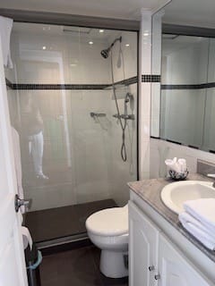 Apartamento de 5 alcobas en venta en La Aguacatala, Medellín, 155 m² · foto 17 de 21