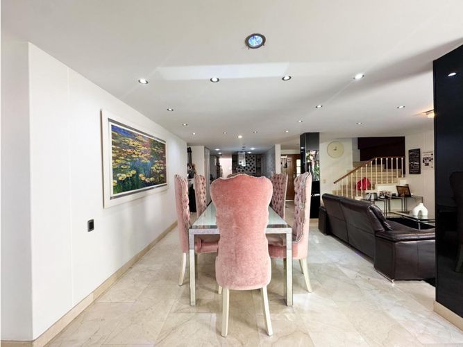 Casa de 4 alcobas en venta en Anillo Vial, Bucaramanga, 147 m² · foto 4 de 24