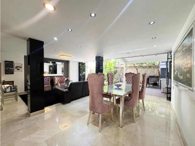 Casa de 4 alcobas en venta en Anillo Vial, Bucaramanga, 147 m² · foto 5 de 24