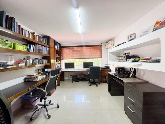 Casa de 4 alcobas en venta en Anillo Vial, Bucaramanga, 147 m² · foto 8 de 24