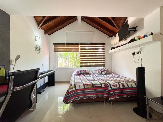 Casa de 4 alcobas en venta en Anillo Vial, Bucaramanga, 147 m² · foto 16 de 24