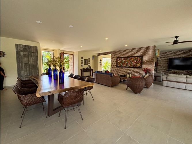 Casa de 4 alcobas en venta en Cerritos, Pereira, 600 m² · foto 10 de 21