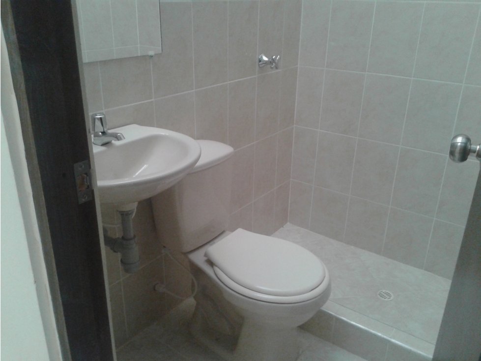 Casa en venta en Fontibon, Bogotá · foto 6 de 24