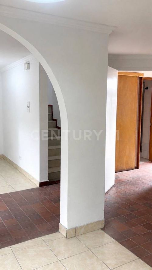 Casa de 4 alcobas en arriendo en Los Andes, Zipaquirá, 200 m² · foto 6 de 10