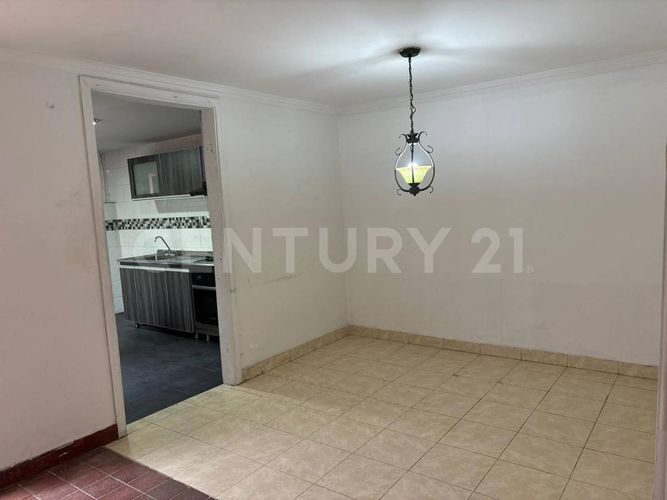 Casa de 4 alcobas en arriendo en Los Andes, Zipaquirá, 200 m² · foto 7 de 10