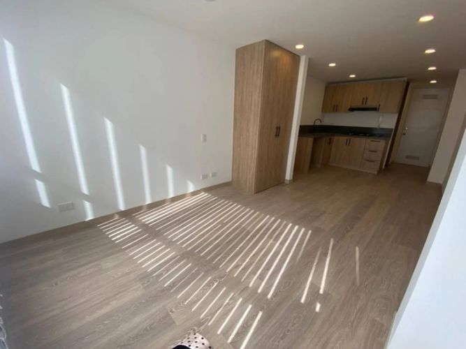 Apartaestudio en venta en Chapinero, Bogotá, 27 m² · foto 2 de 19