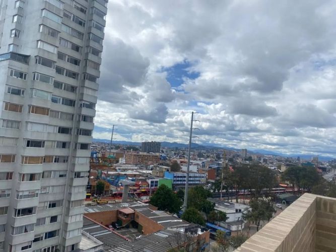 Apartaestudio en venta en Chapinero, Bogotá, 27 m² · foto 10 de 19