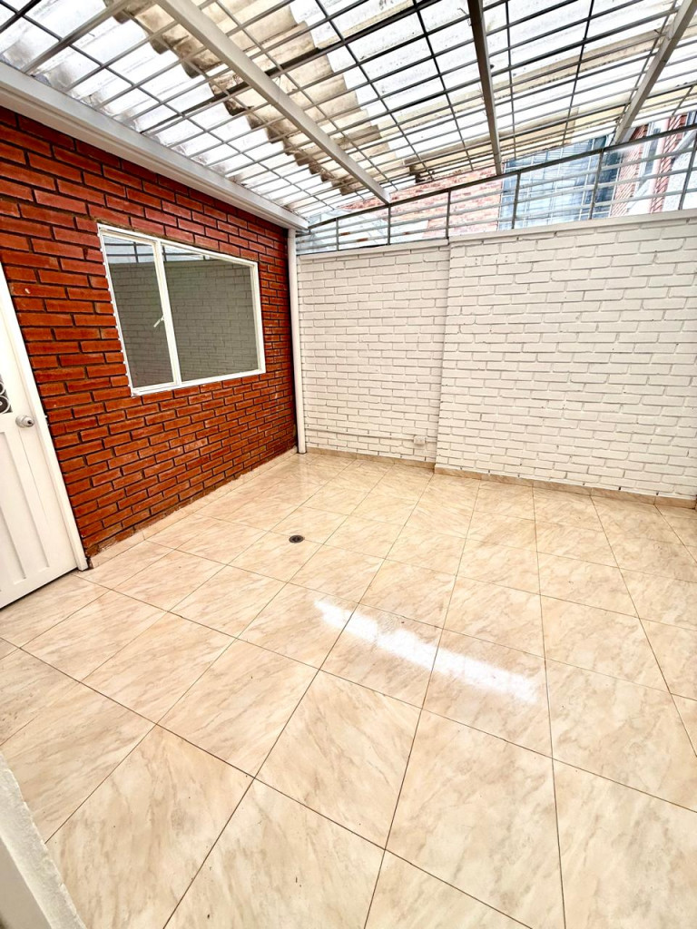 Casa en venta en Marsella, Bogotá · foto 10 de 24
