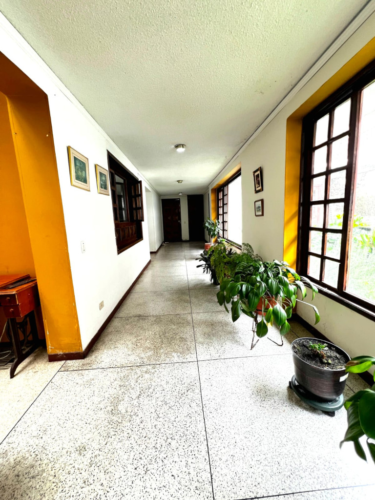 Casa en venta en El Contador, Bogotá · foto 4 de 16
