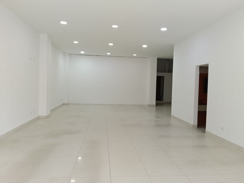 Local en Arriendo en Linconl, Soacha