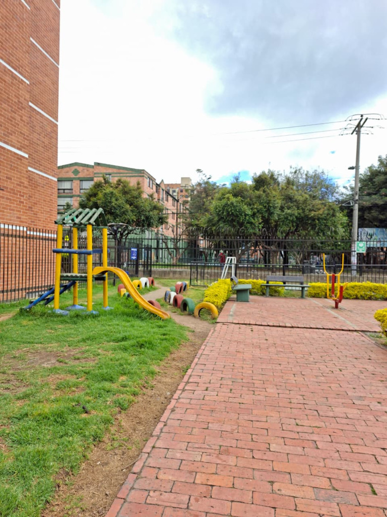 Casa en venta en Engativá, Bogotá · foto 22 de 23