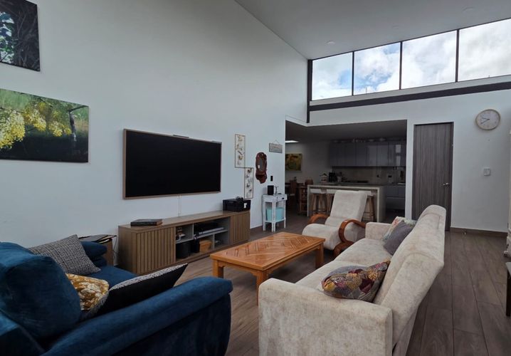 Casa de 3 alcobas en venta en Siberia, Cota, 143 m² · foto 2 de 19