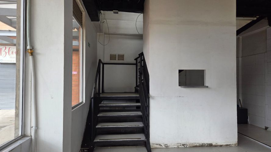 Local en arriendo en Echavarria, Madrid, 83 m² · foto 6 de 16