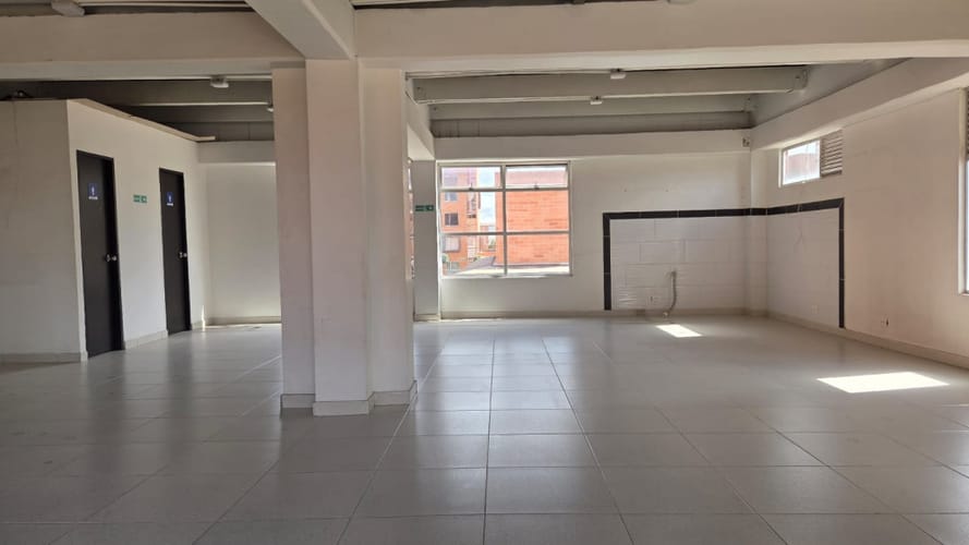 Local en arriendo en Echavarria, Madrid, 83 m² · foto 8 de 16