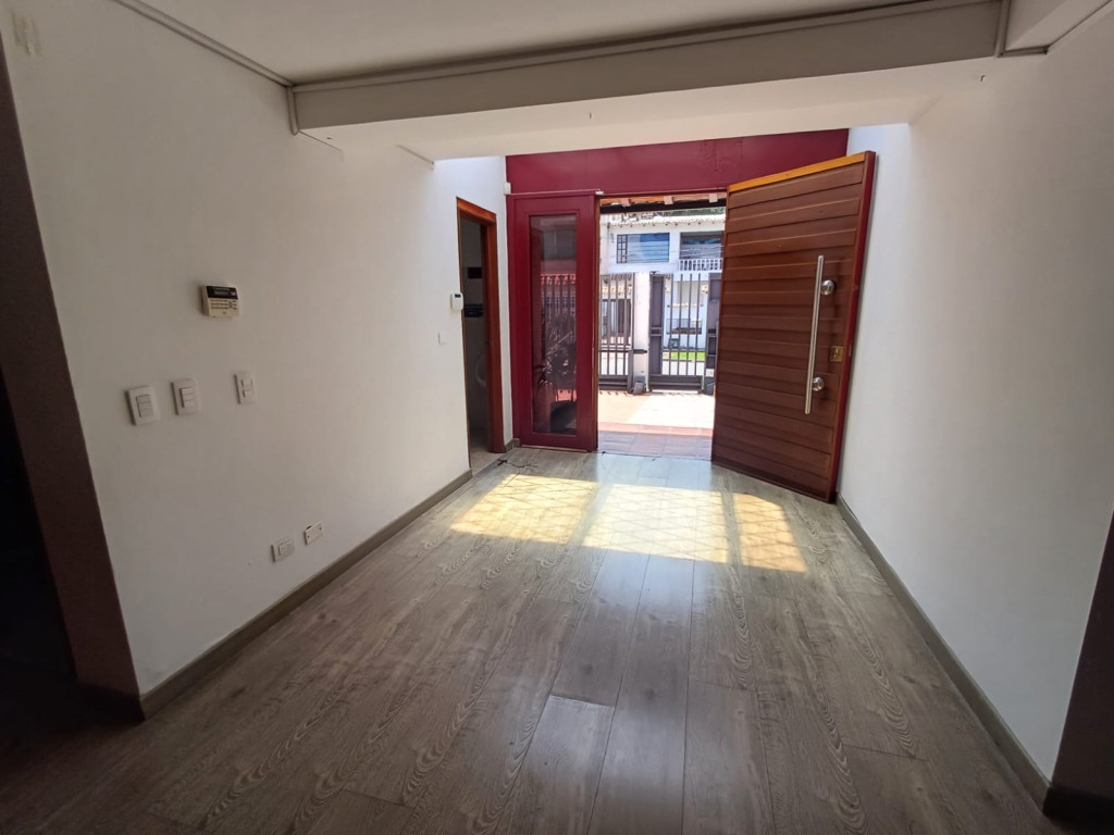Casa en venta en Santa Ana, Bogotá · foto 5 de 21