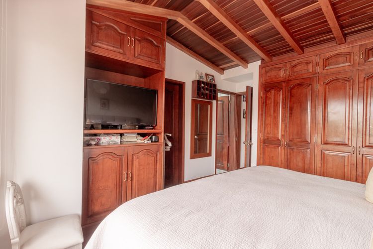 Casa de 3 alcobas en venta en Santa Lucia, Chía, 148 m² · foto 11 de 24