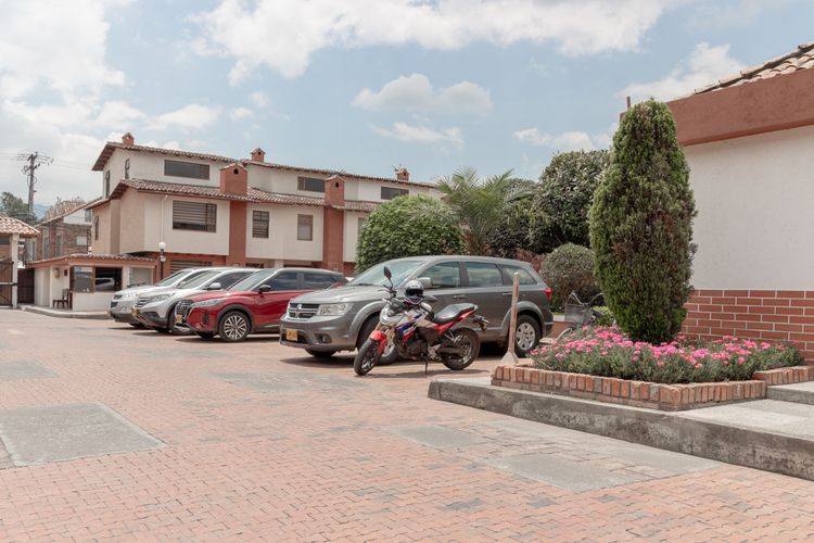 Casa de 3 alcobas en venta en Santa Lucia, Chía, 148 m² · foto 24 de 24