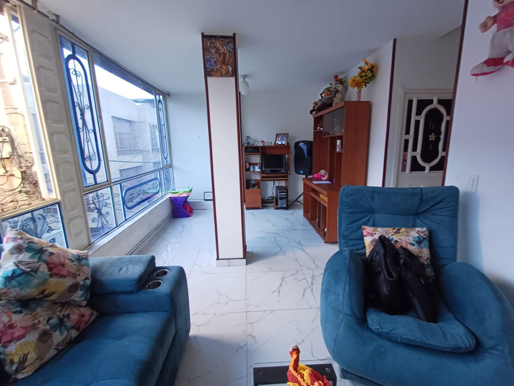 Casa en venta en Patio Bonito, Bogotá · foto 4 de 24