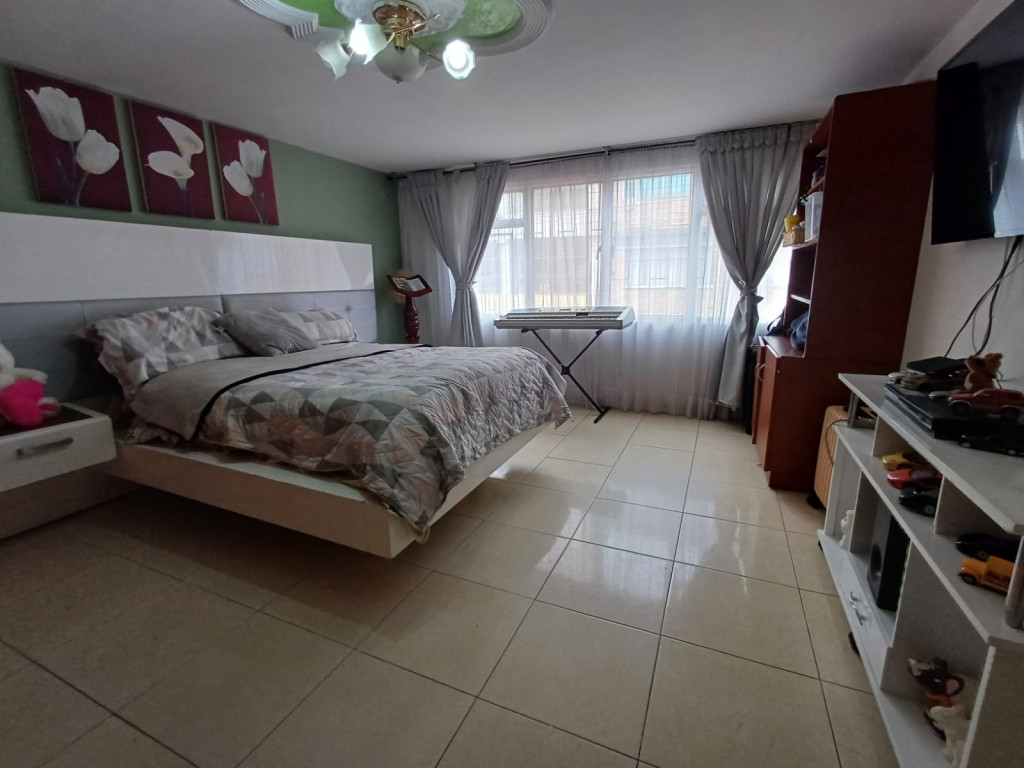 Casa en venta en Las Ferias, Bogotá · foto 14 de 23