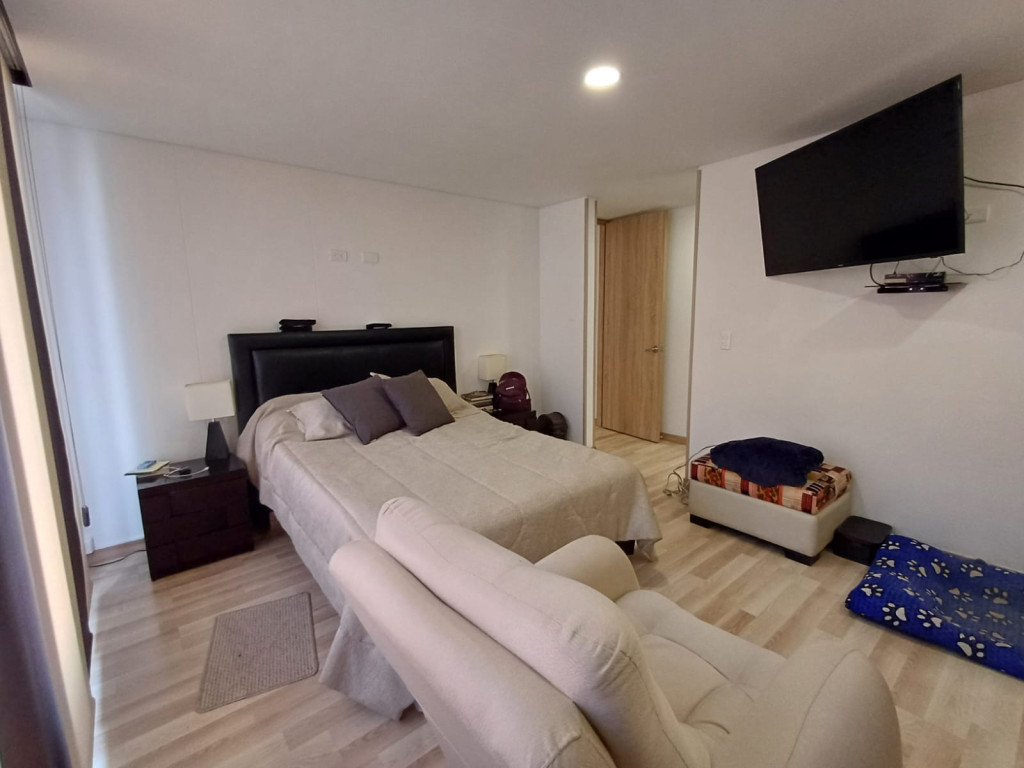 Apartamento en venta en Quinta Paredes, Bogotá · foto 13 de 24