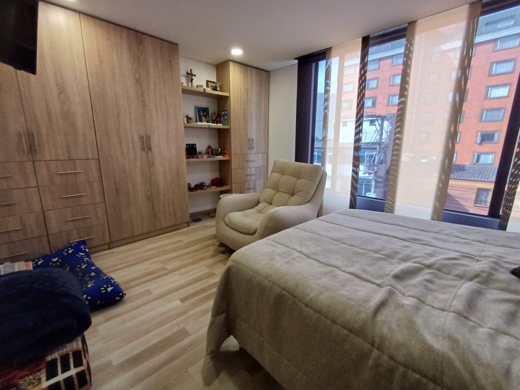Apartamento en venta en Quinta Paredes, Bogotá · foto 15 de 24