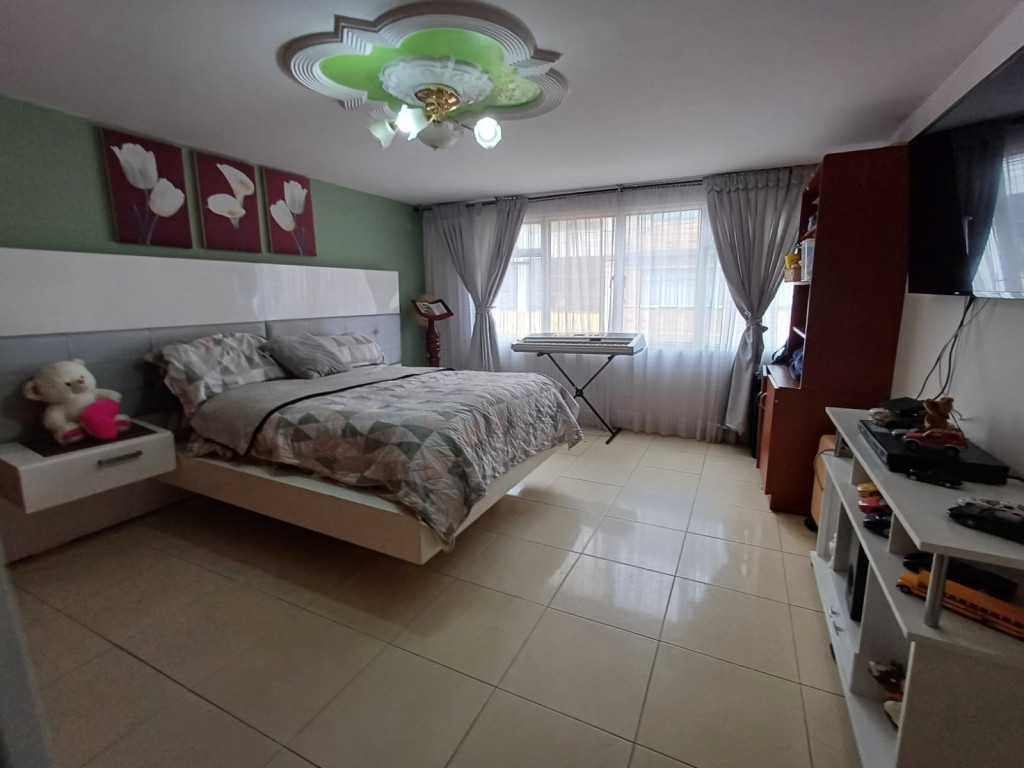 Casa en venta en Las Ferias, Bogotá · foto 19 de 23