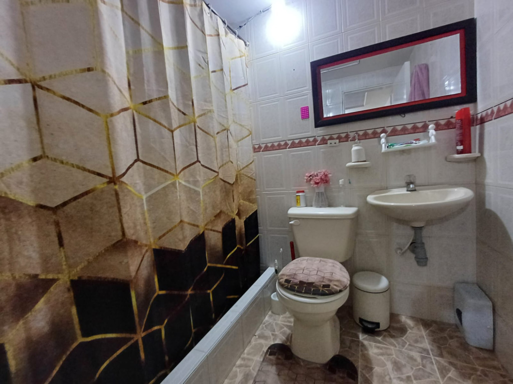 Casa en venta en Las Ferias, Bogotá · foto 20 de 23
