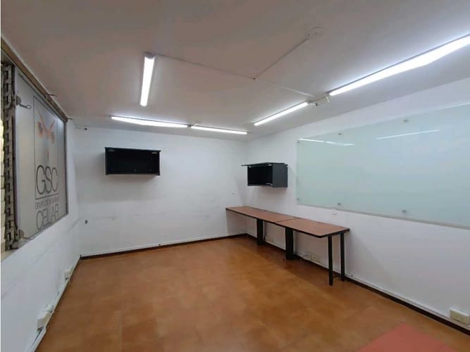 Casa de 20 alcobas en arriendo en La Arboleda, Manizales, 700 m² · foto 2 de 24