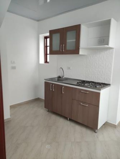 Casa de 4 alcobas en venta en Galerias, Bogotá, 241 m² · foto 9 de 24