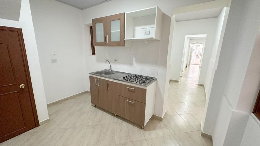 Casa de 4 alcobas en venta en Galerias, Bogotá, 241 m² · foto 17 de 24