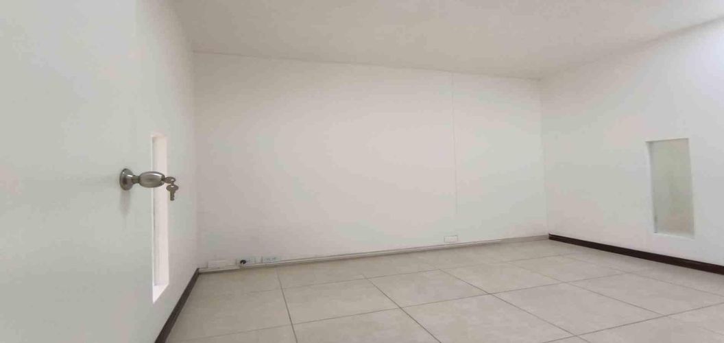 Oficina en arriendo en El Centro, Manizales, 41 m² · foto 9 de 24