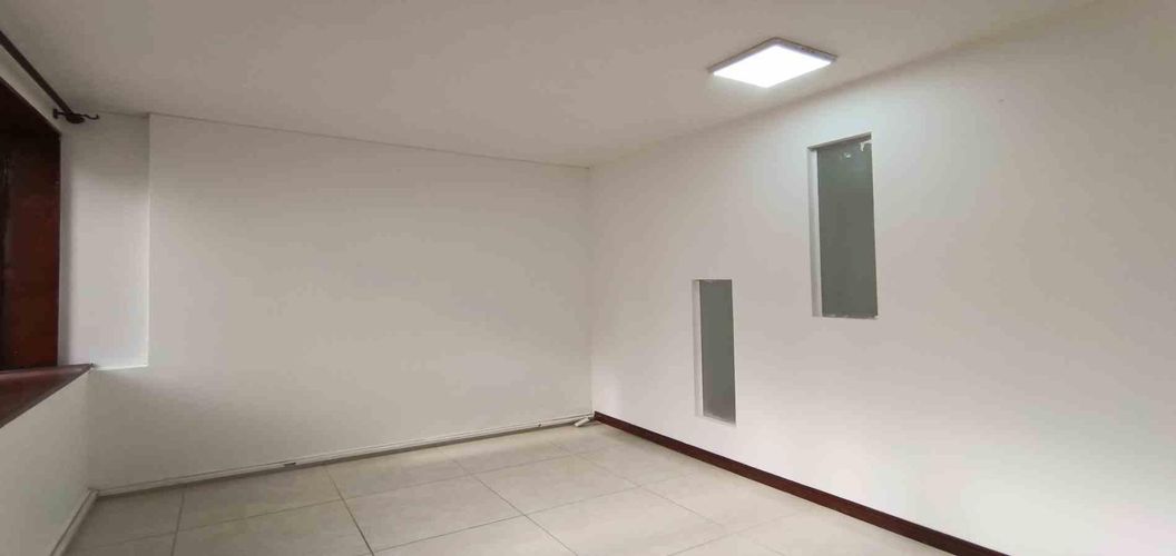 Oficina en arriendo en El Centro, Manizales, 41 m² · foto 14 de 24