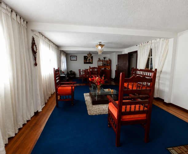 Casa de 5 alcobas en venta en San Luis, Soacha, 300 m² · foto 2 de 18