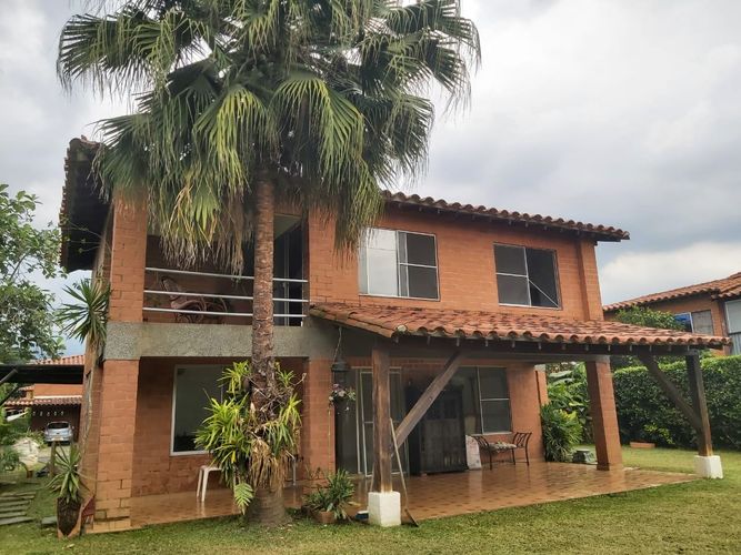 Casa de 4 alcobas en venta en Las Mercedes, Jamundí, 260 m² · foto 16 de 19