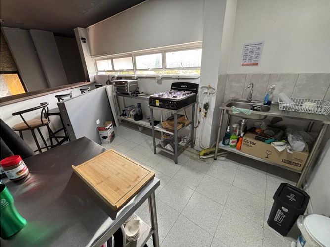 Local en venta en Guayaquil, Armenia, 43 m² · foto 9 de 11