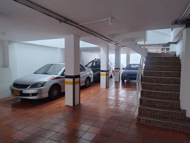 Apartamento de 2 alcobas en venta en San Fernando Occidental, Bogotá, 42 m² · foto 2 de 13